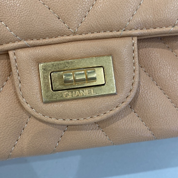 Chanel 2.55 re-edition medium NEW - Picture 4 of 11